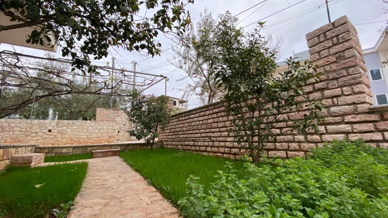 Studios&Apartment Niko Luka Ксамил Екстериор снимка