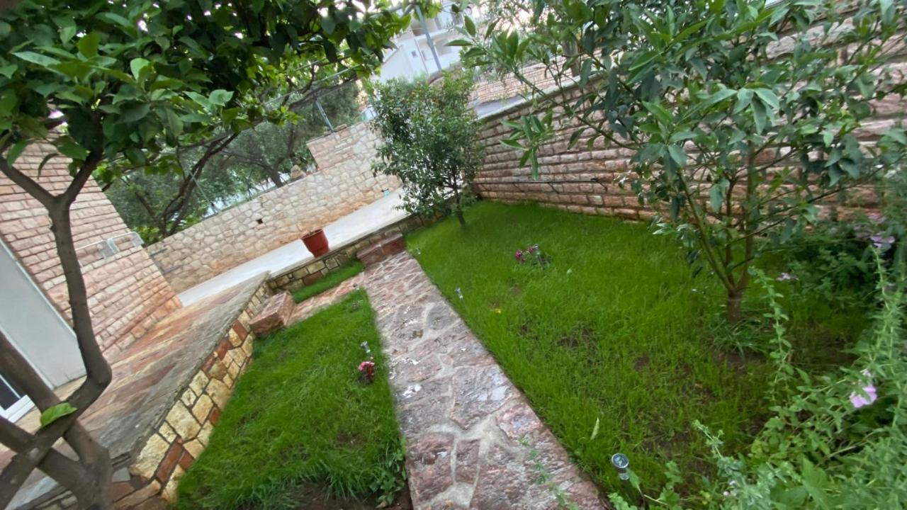 Studios&Apartment Niko Luka Ксамил Екстериор снимка