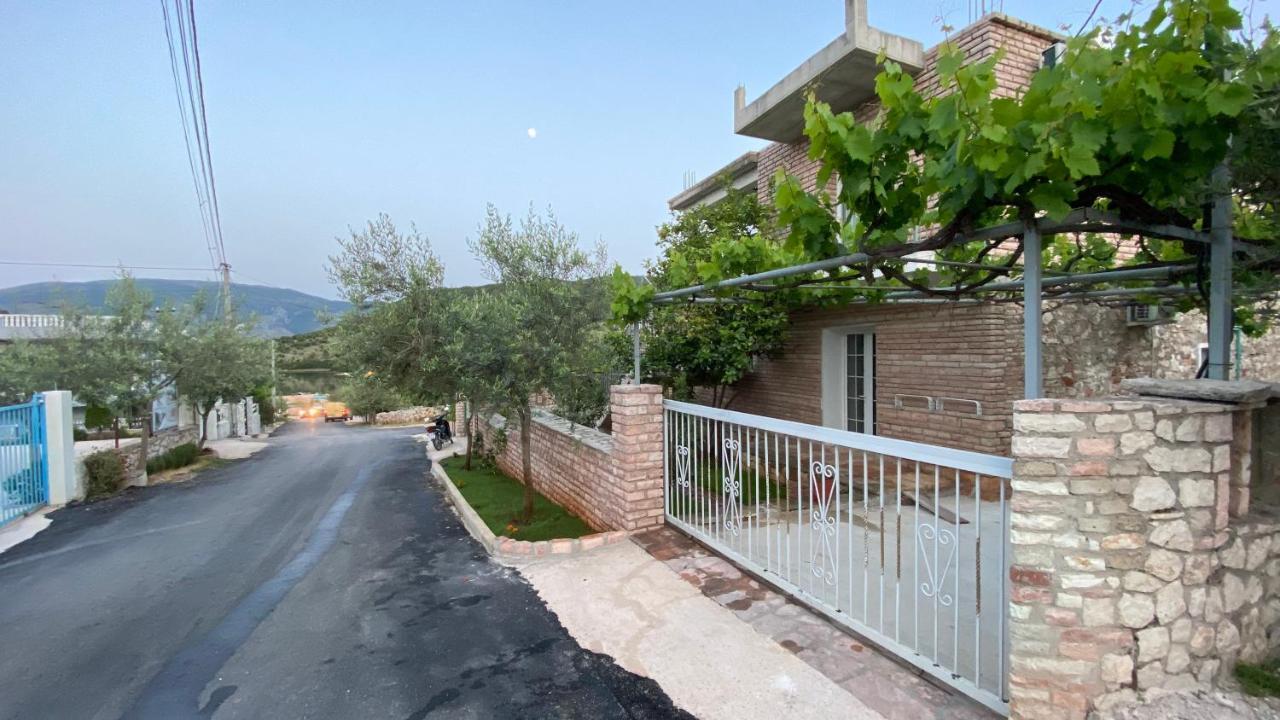 Studios&Apartment Niko Luka Ксамил Екстериор снимка