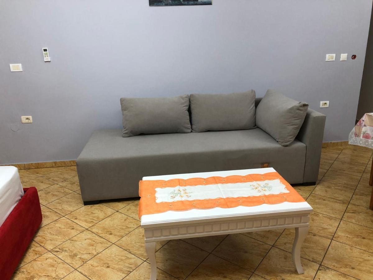 Studios&Apartment Niko Luka Ксамил Екстериор снимка
