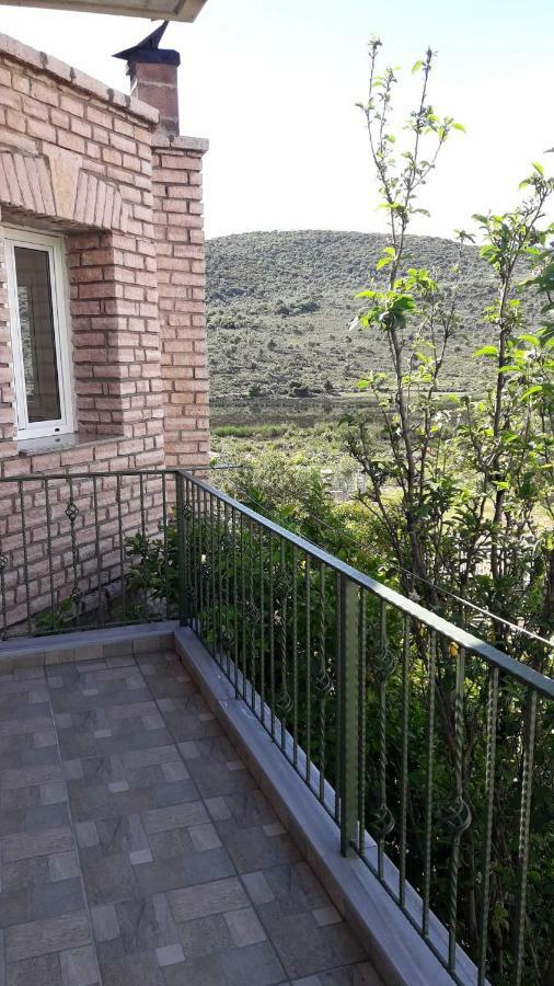 Studios&Apartment Niko Luka Ксамил Екстериор снимка